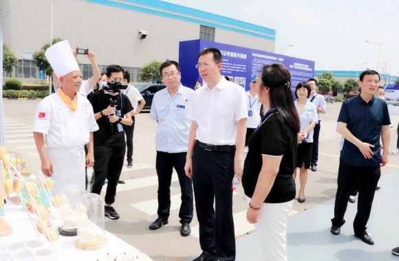 开云kaiyun网页版师生亮相陕西省2020年“世界青年技能日”主题活动启动仪式